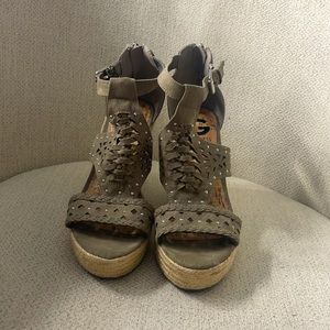G by Guess espadrille wedges, taupe color with design, size 6 1/2.